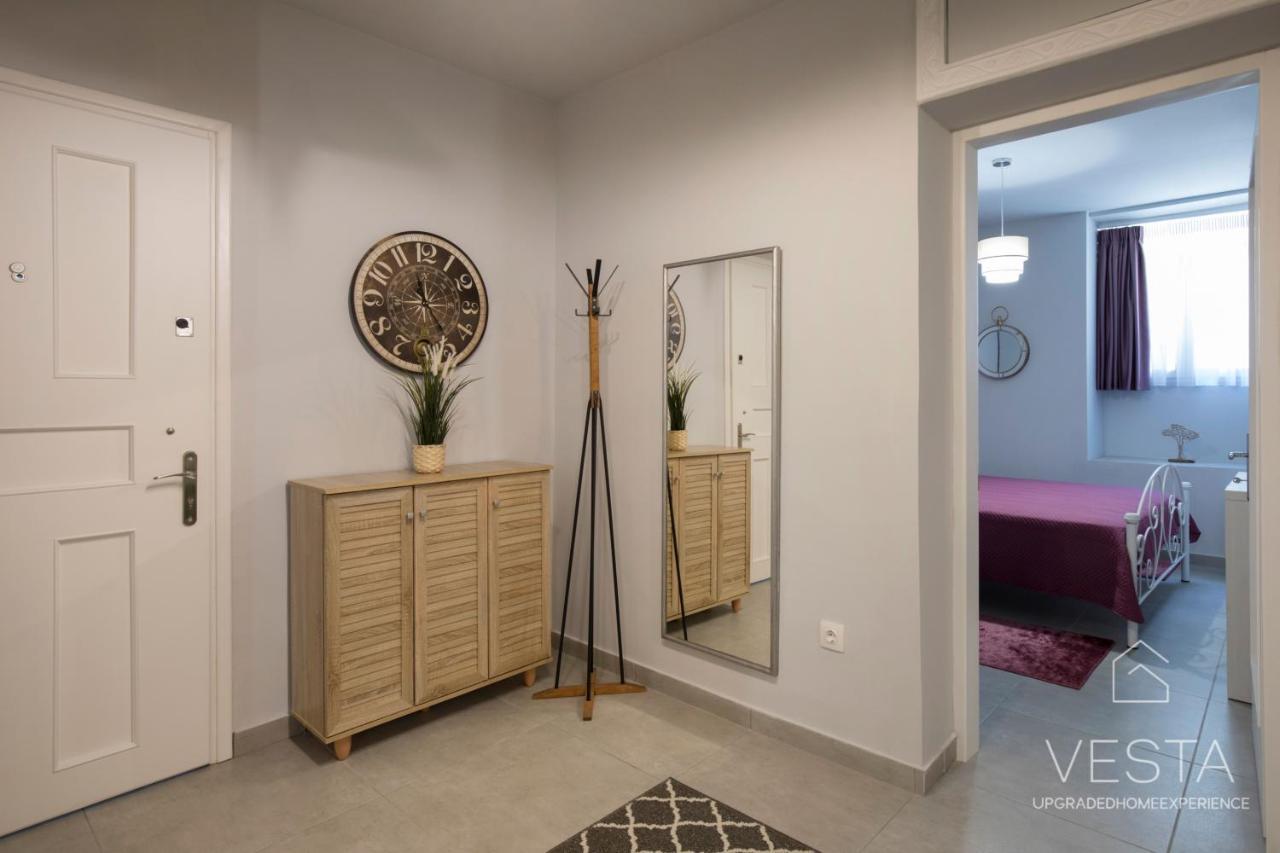 The Emerald City Central Apartment, 2-Bdrms Thessaloníki Exteriör bild